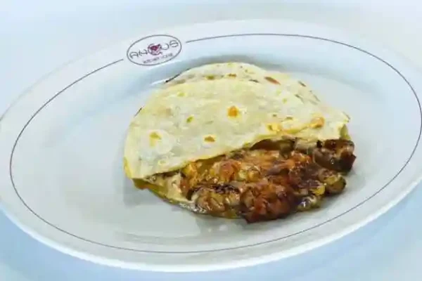 Gringa de carne asada